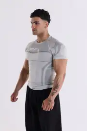 Predator Seamless Compression T-shirt 2